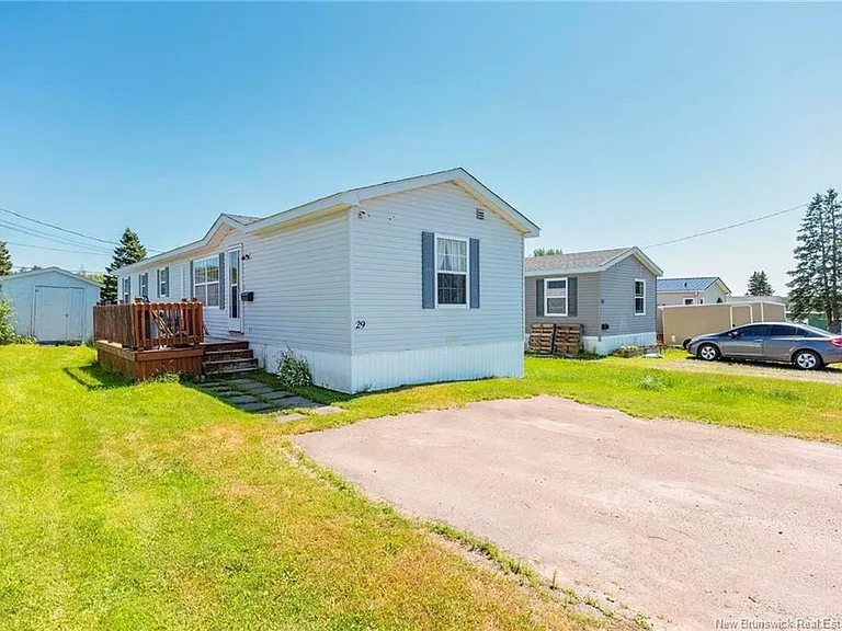 29 Gerald Blvd — Photo 25