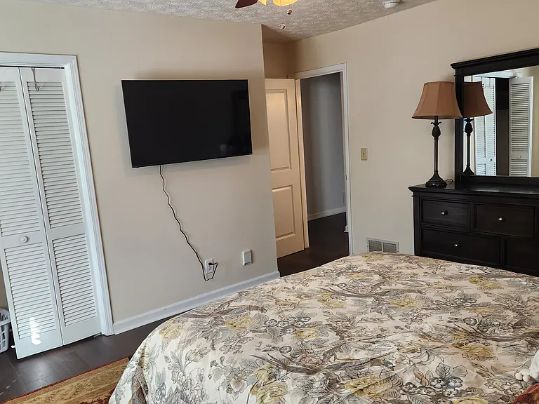109 Buckingham Dr — Photo 23