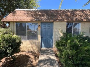 491 Minnewawa Ave #101, Clovis, CA