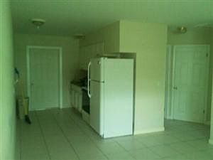 1st image of 1018 S M St APT 8