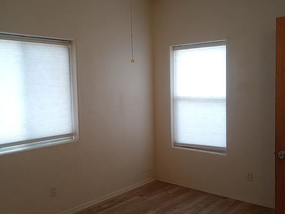 3rd image of 442 Brunn School Rd #A