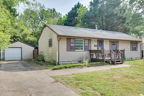 106 Woodhaven Rd Photo 1