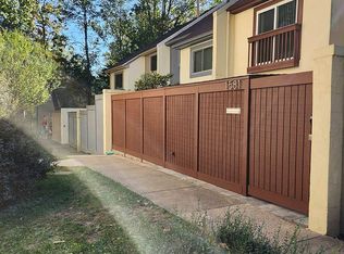 1581 Inlet Ct, Reston, VA 20190