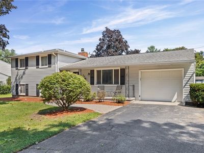 22 Pinebriar Dr, Rochester, NY, 14616