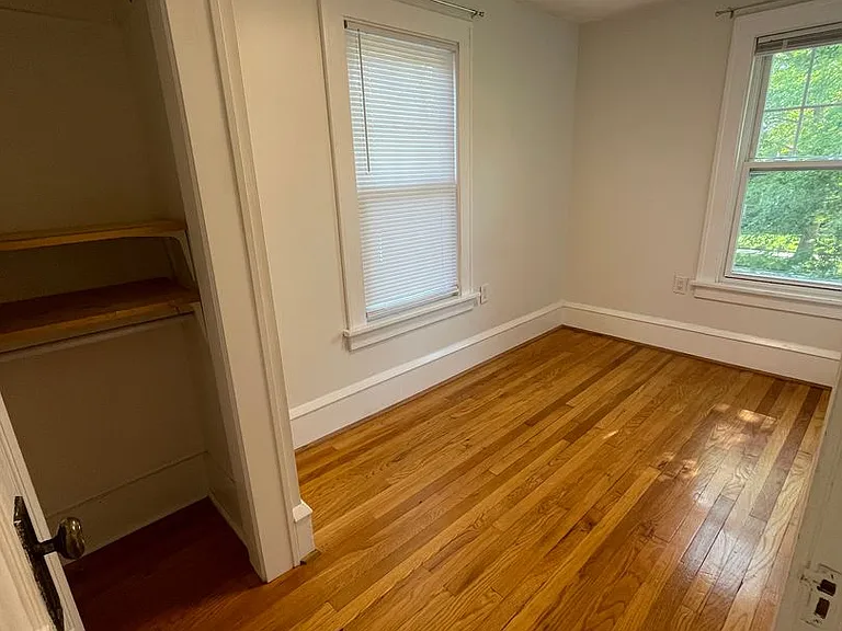 1404 E Park Pl — Photo 20