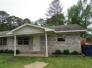 415 Waymack Dr, Cabot, AR 72023