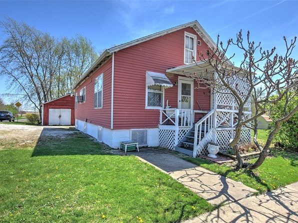 1104 Clement Ave, Forsyth, IL 62535