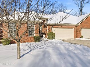 10444 Dove Chase Cir, Louisville, KY