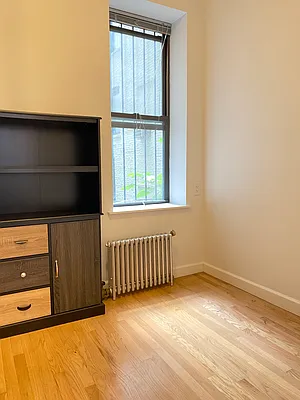 Rented by Oxford Property Group | media 7