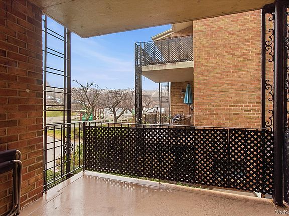 2nd image of 100 Gateway Road #192N