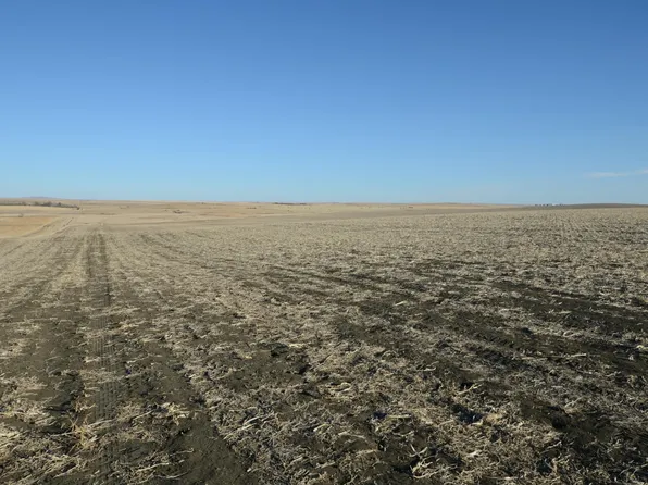 Nw4 Sec 36 238th St #T106-r76, Kennebec, SD 57544