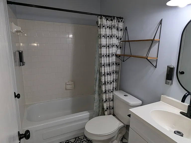 600 Thornwood Way — Photo 6
