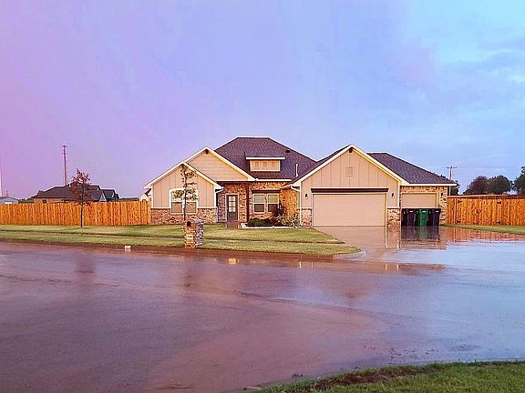 2nd image of 9500 Morgan Crossing Dr