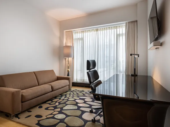 1289 Lexington Avenue image 8 of 36