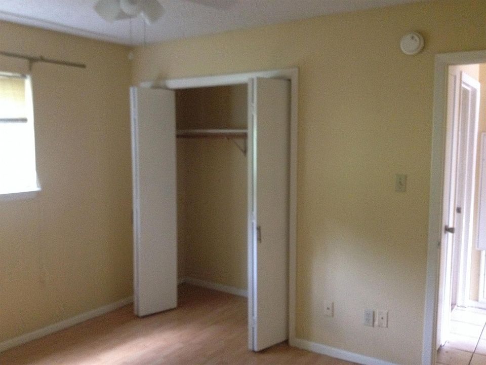 1st image of 1690 Hofheinz St APT B4