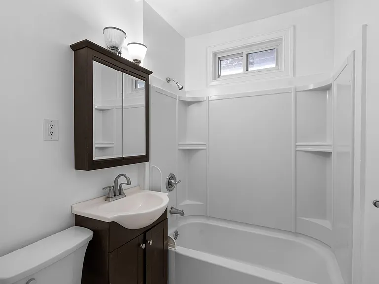 97 Welles Ave #3 — Photo 4