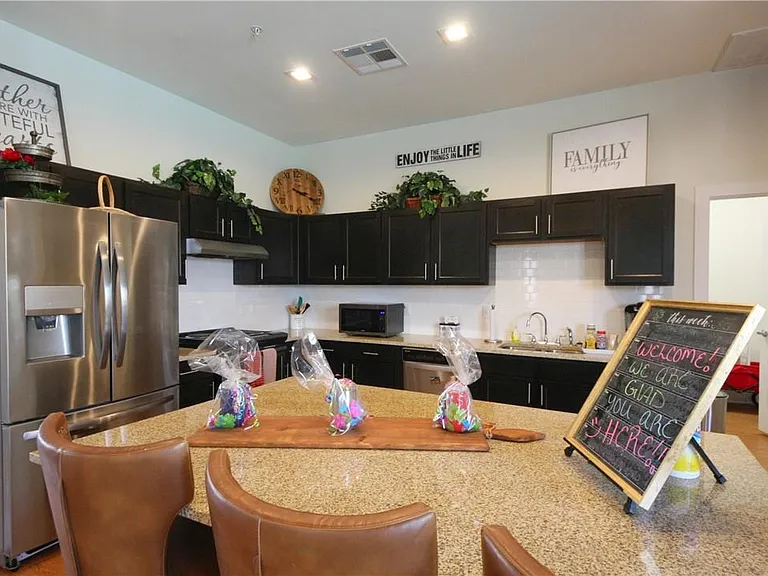 2400 Louis Henna Blvd #108 — Photo 19