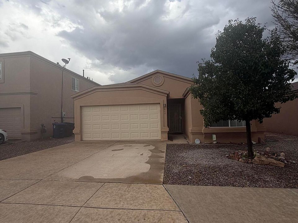 1st image of 640 Ridgeside Trl SW