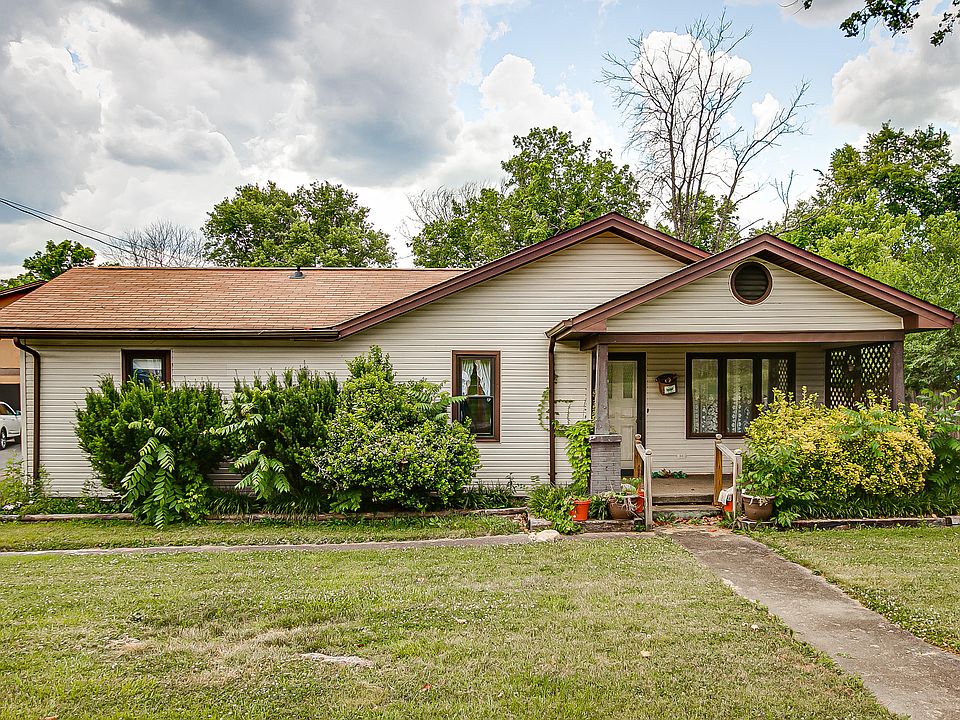 1st image of 4117 Sullivan Gardens Dr