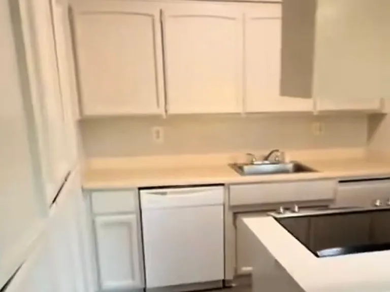 5790 Tangerine Ave #1 — Photo 13