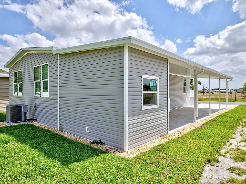 Exterior Image-31-Clayton 100 JV Rum Runner