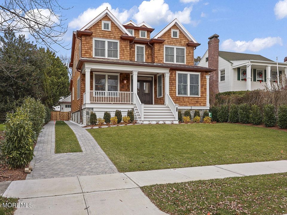 1st image of 217 Pitney Avenue