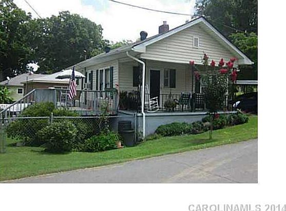 2nd image of 313 Linestowe Dr