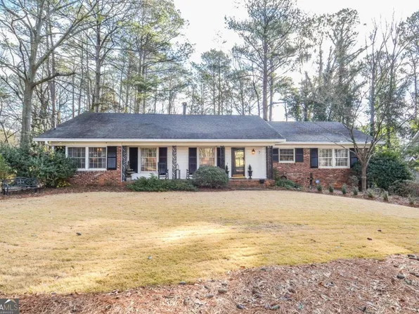 3328 Harris Dr, College Park, GA 30337