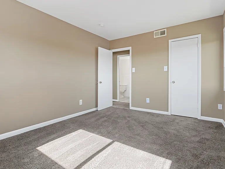 Fort Stanton Apartments — Photo 24