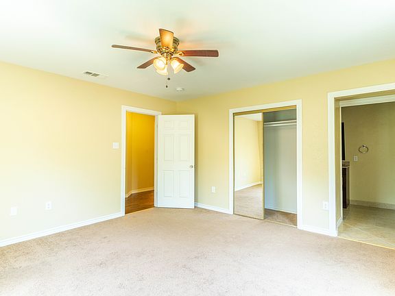 4th image of 2746 Kingston St