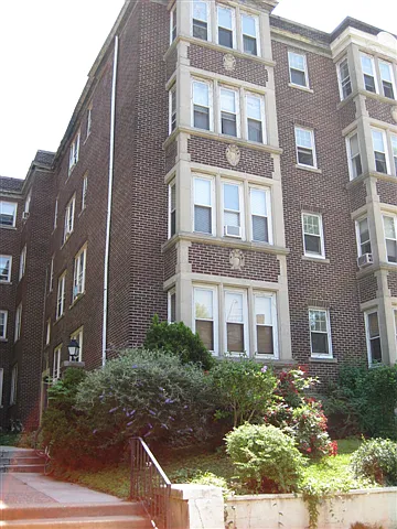 413 S 42nd St #5 Photo 1