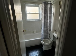 3204 Fordhaven Rd APT 1, Louisville, KY 40214