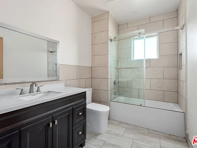 1429 S Bedford St #301 — Photo 9