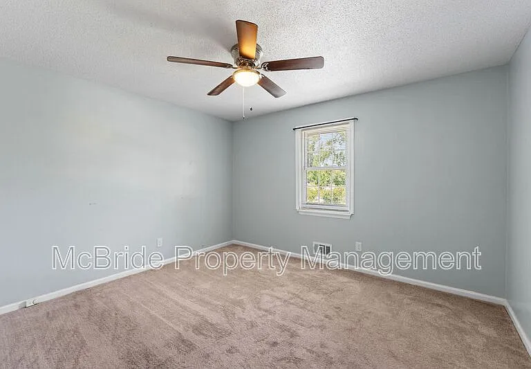 293 Twin Pines Dr — Photo 17