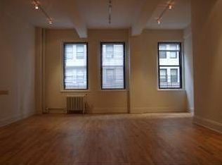5 Renaissance Ct, Brooklyn, NY 11206