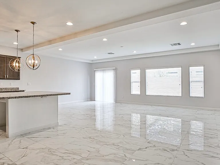 5390 Montauck Ave — Photo 18