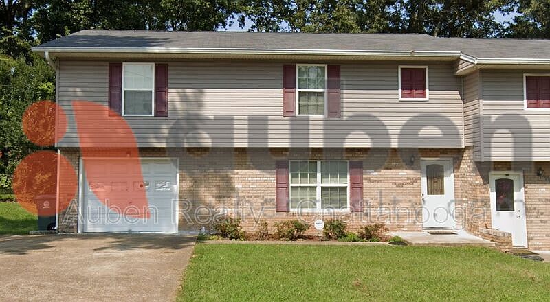 1st image of 3913 Bowman Ln