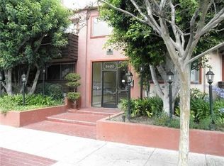5400 Newcastle Ave APT 68, Encino, CA 91316