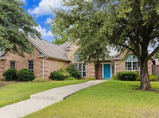 1106 Owl Dr, Decatur, TX 76234