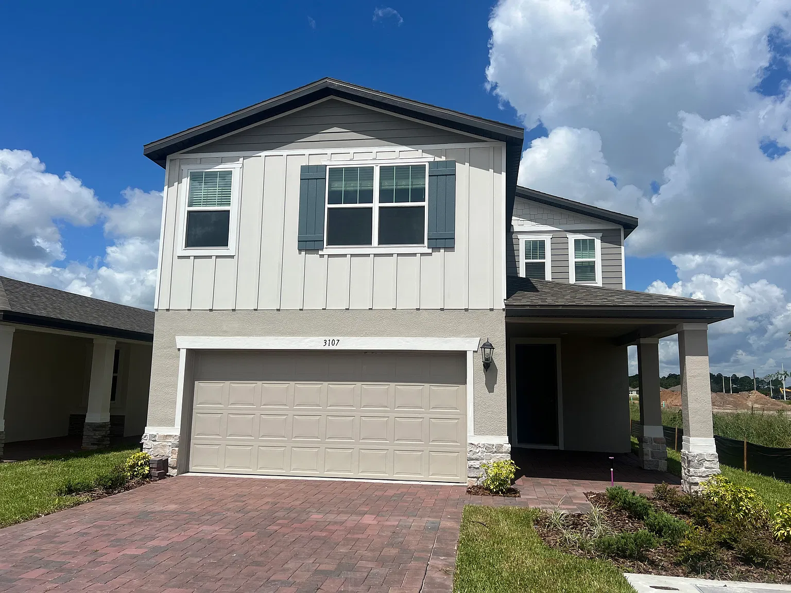 4 bed, 1746 sqft, $2,400 — Photo 1