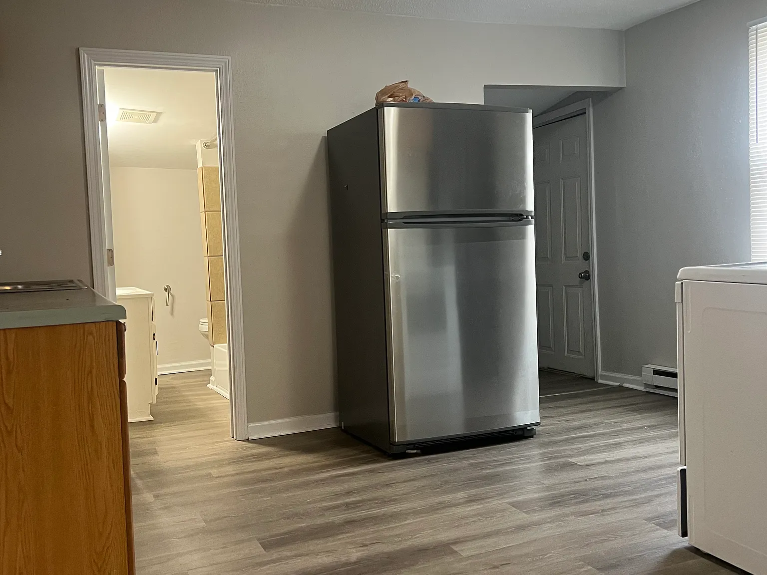 2 bed, $875 — Photo 4