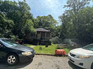 664 Hawkins Ave, Macon, GA 31204