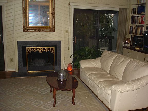 3rd image of 3803 Holly Dune Ln
