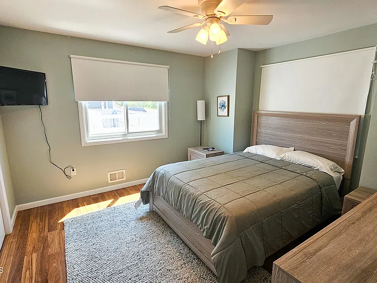 702 Newell Ave — Photo 30