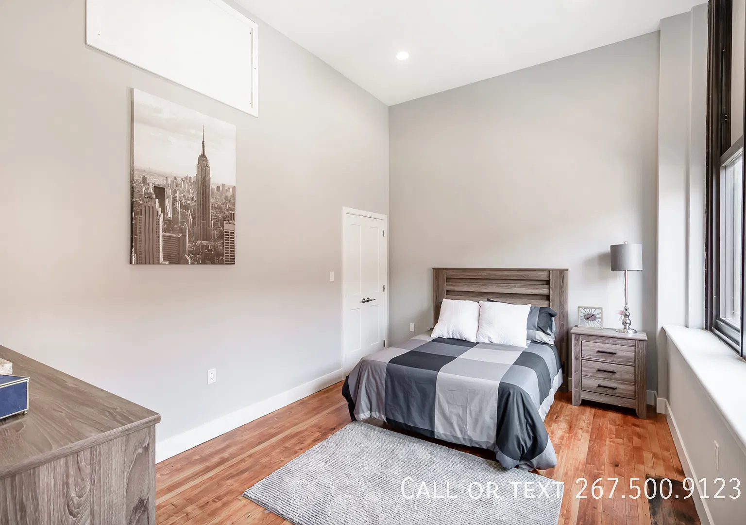 Beautiful historic 1 BR apartment. Roof Deck. Parking available. — Photo 2