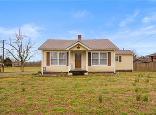 4027 Ridge Rd, Lexington, NC 27295