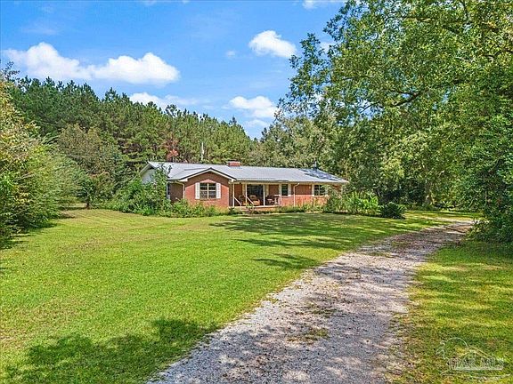 3rd image of 2780 McDuffie Ln