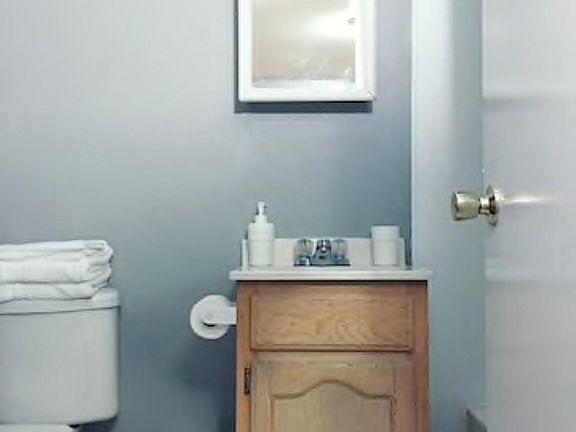 5th image of 1704 Fairfield Ave APT 8
