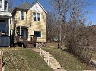 525 W 4th St, Duluth, MN 55806