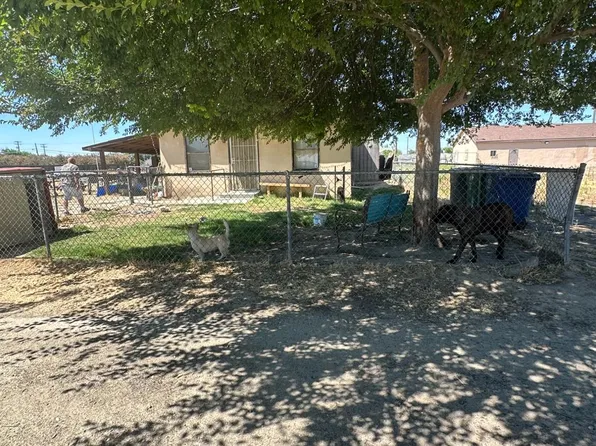 2217 W Tahoe Ave, Caruthers, CA 93609